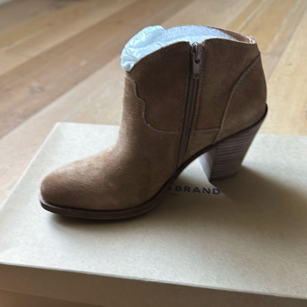 NEW Lucky Brand Women Eller Nubuck Leather Toffee Zip Ankle Dress Casual Bootie